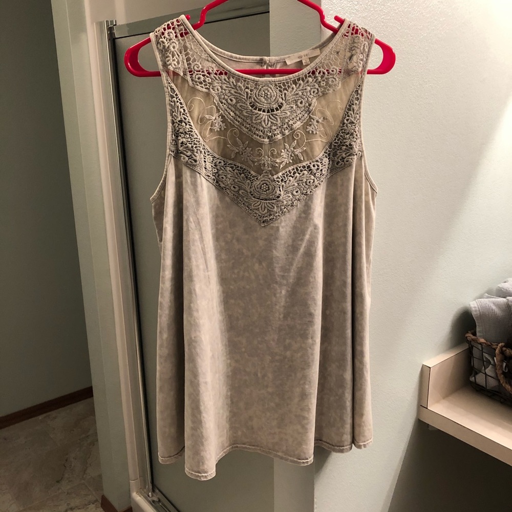 easel sleeveless top, Size Small, NWOT